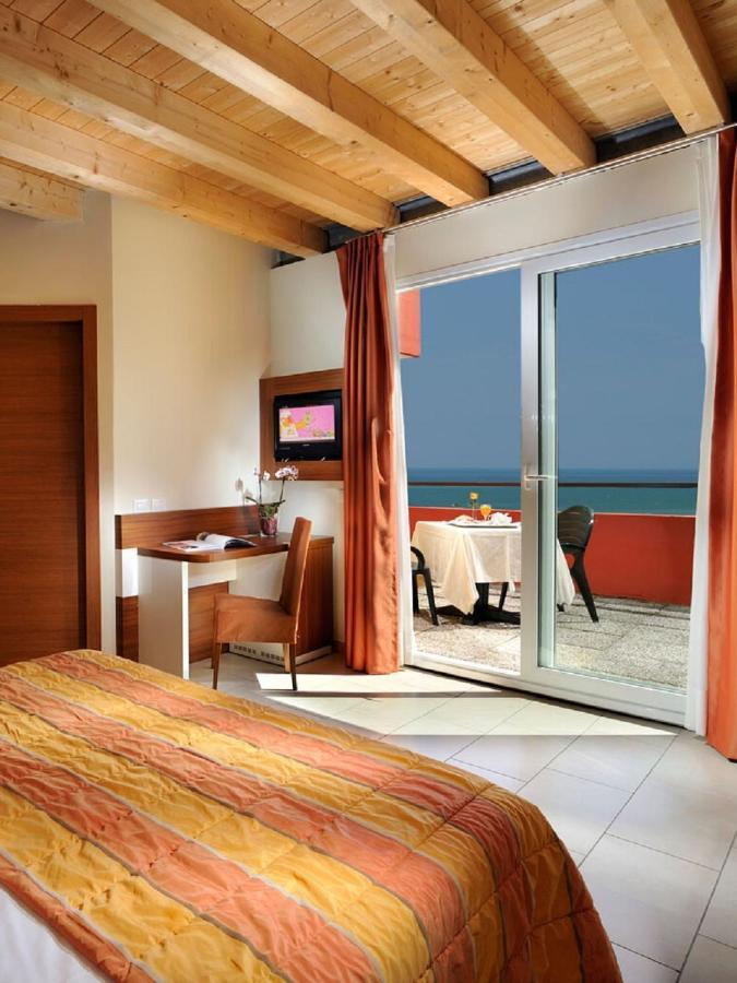 Hotel Bembo 비비오네 외부 사진