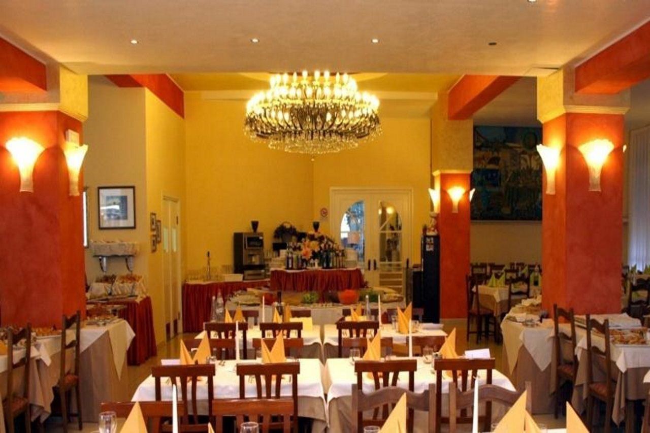 Hotel Bembo 비비오네 외부 사진